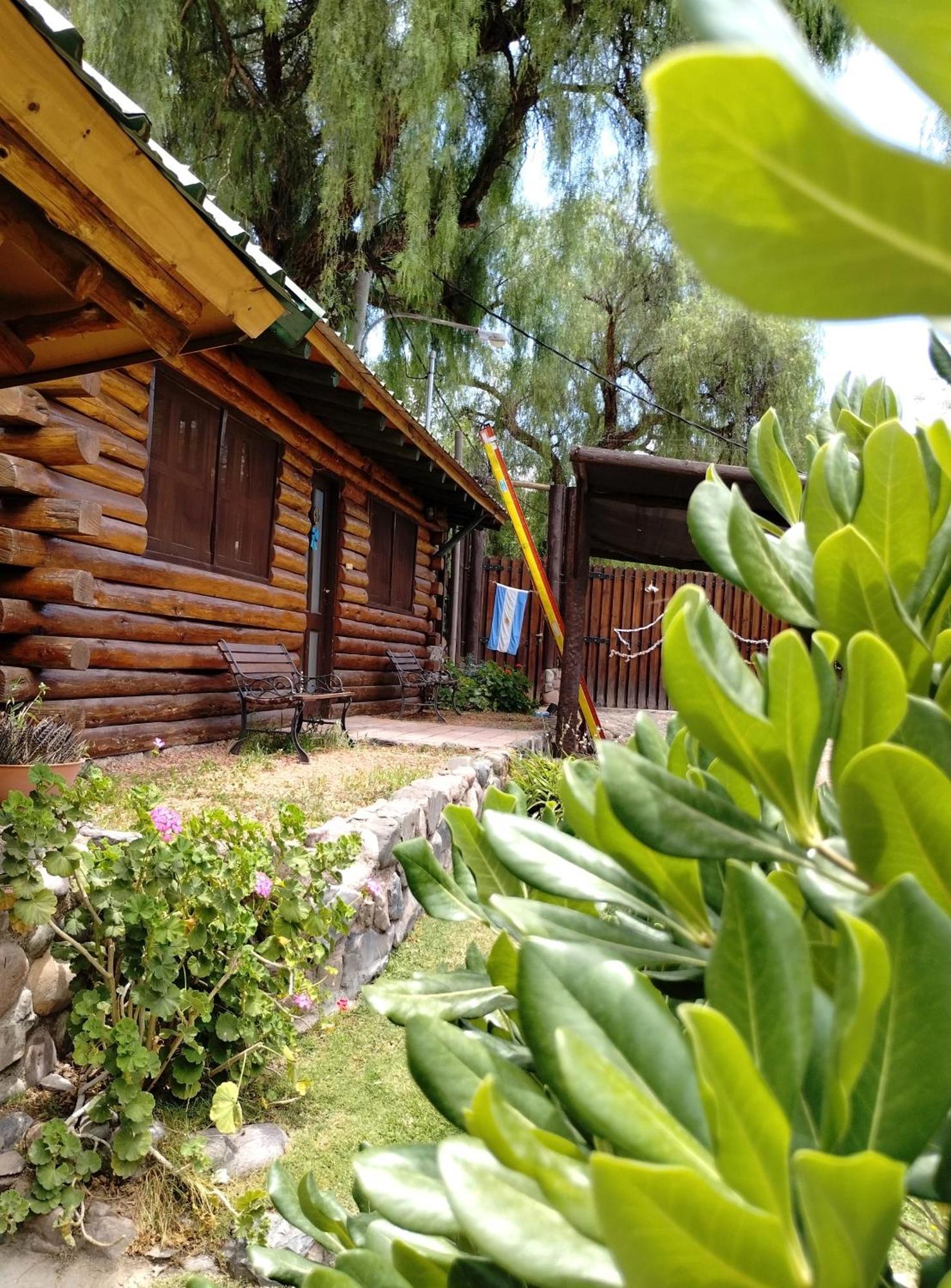 Cabanas Pacari Tampu メンドーサ エクステリア 写真