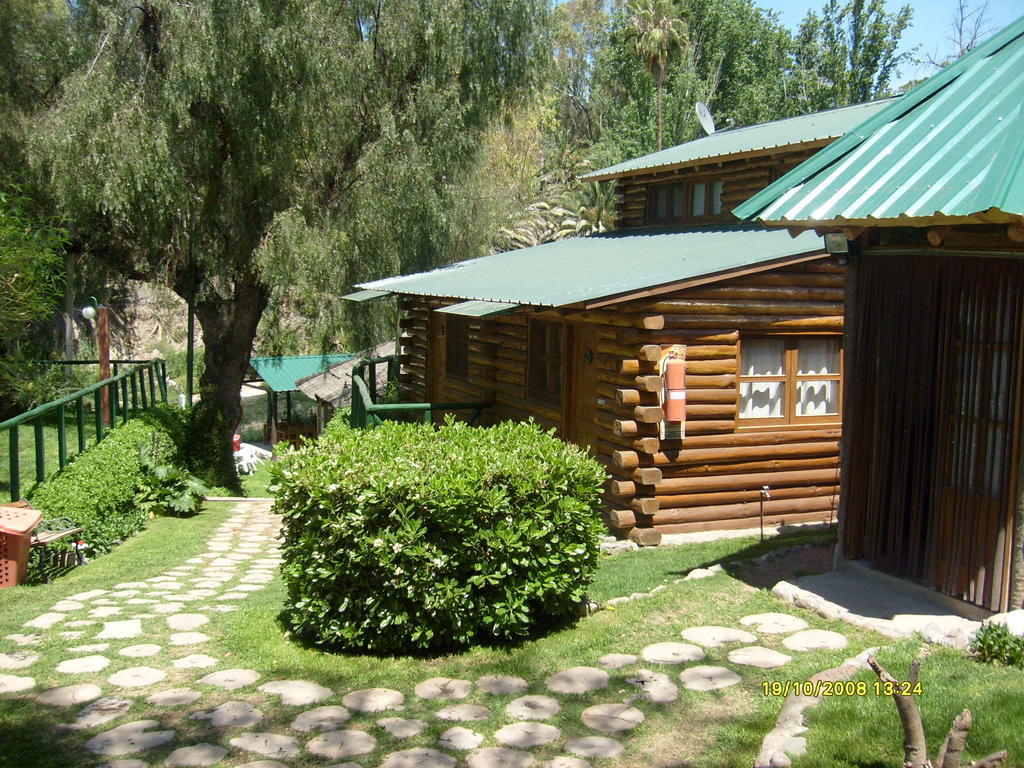 Cabanas Pacari Tampu メンドーサ エクステリア 写真